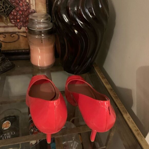 Vince Camuto heels size 9 - Picture 3 of 6